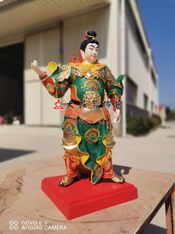 開閩王弟子側(cè)面照 開閩王弟子側(cè)面照